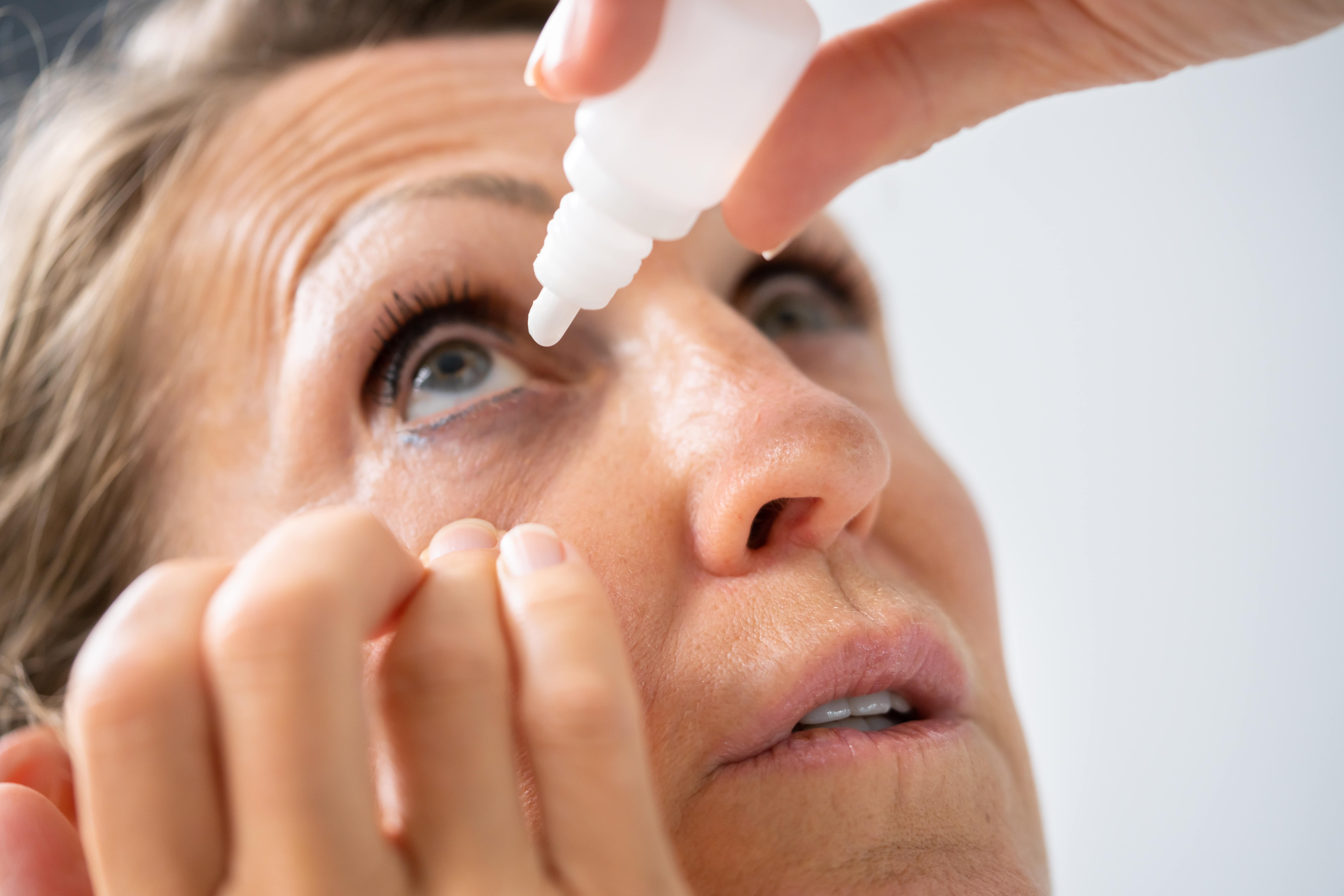 Trockene Augen in den Wechseljahren